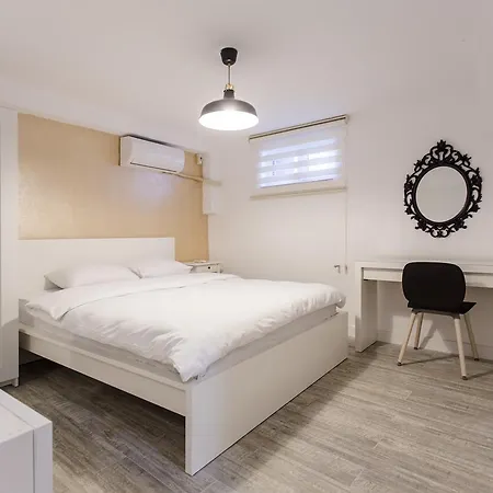 Oda ve Kahvaltı Zeytin Butik & Kahvalti Evi *